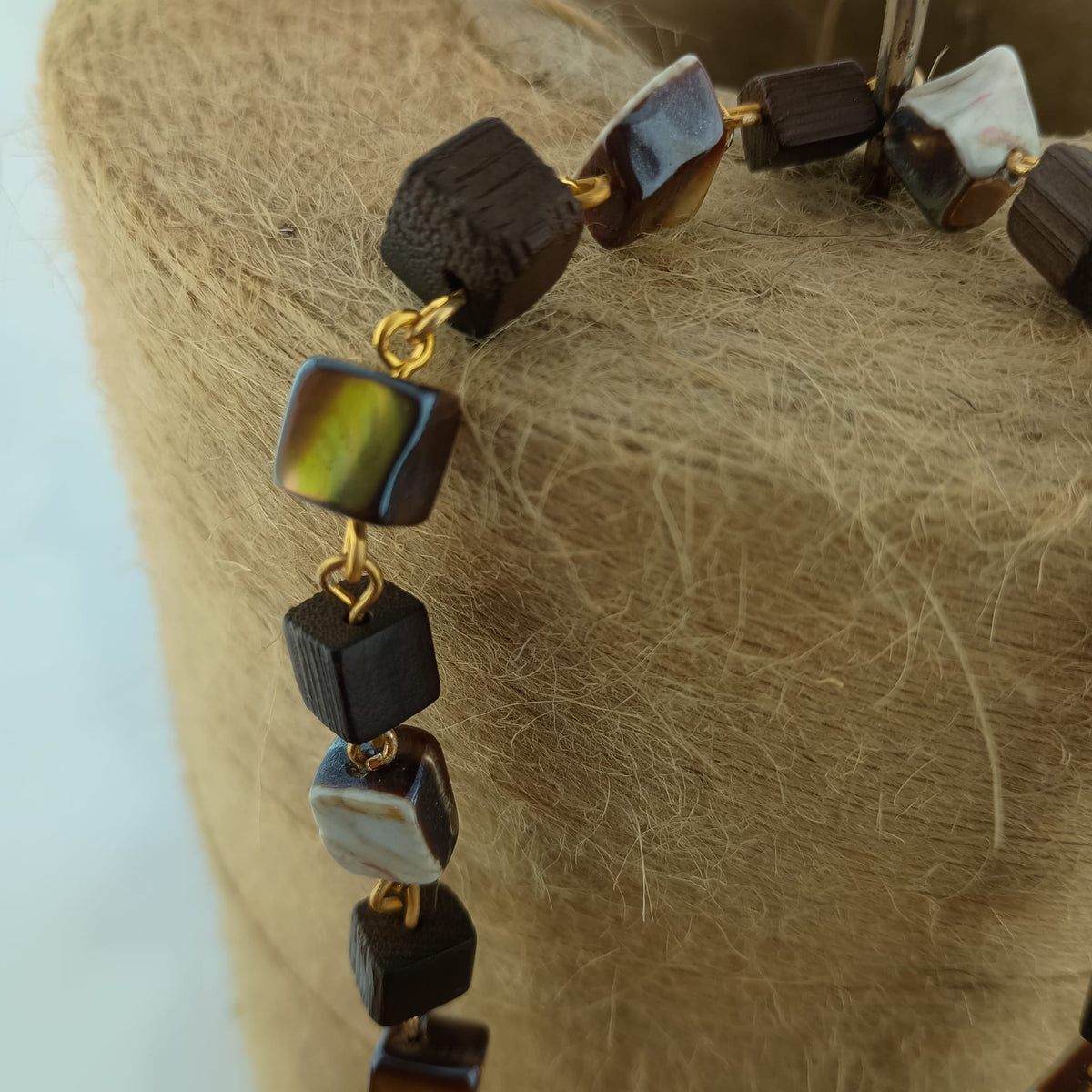 Vintage 1960s Chocolate Mother of Pearl Geometric Cube Necklace – 18” Pristine Archive Find