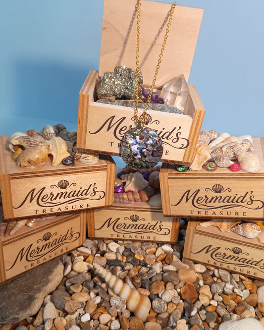 Vintage "Mermaid’s Treasure" Shell Keepsake Box
