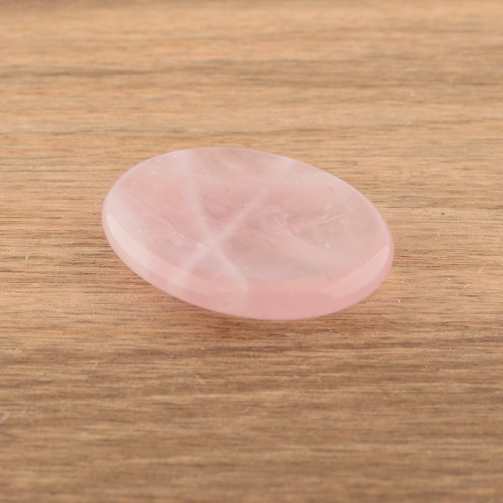 Rose Quartz Thumbstone – Approx. 4.5cm