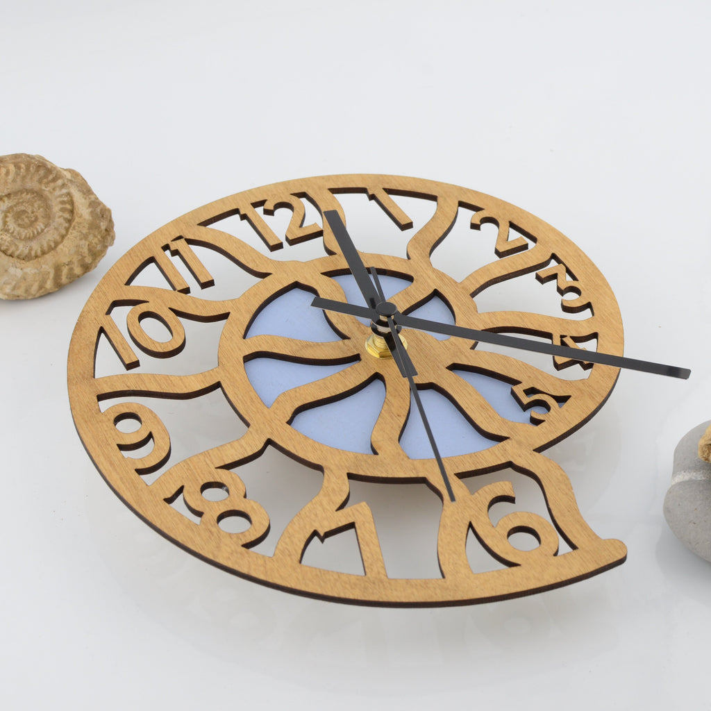 Trace Ammonite Wall Clock