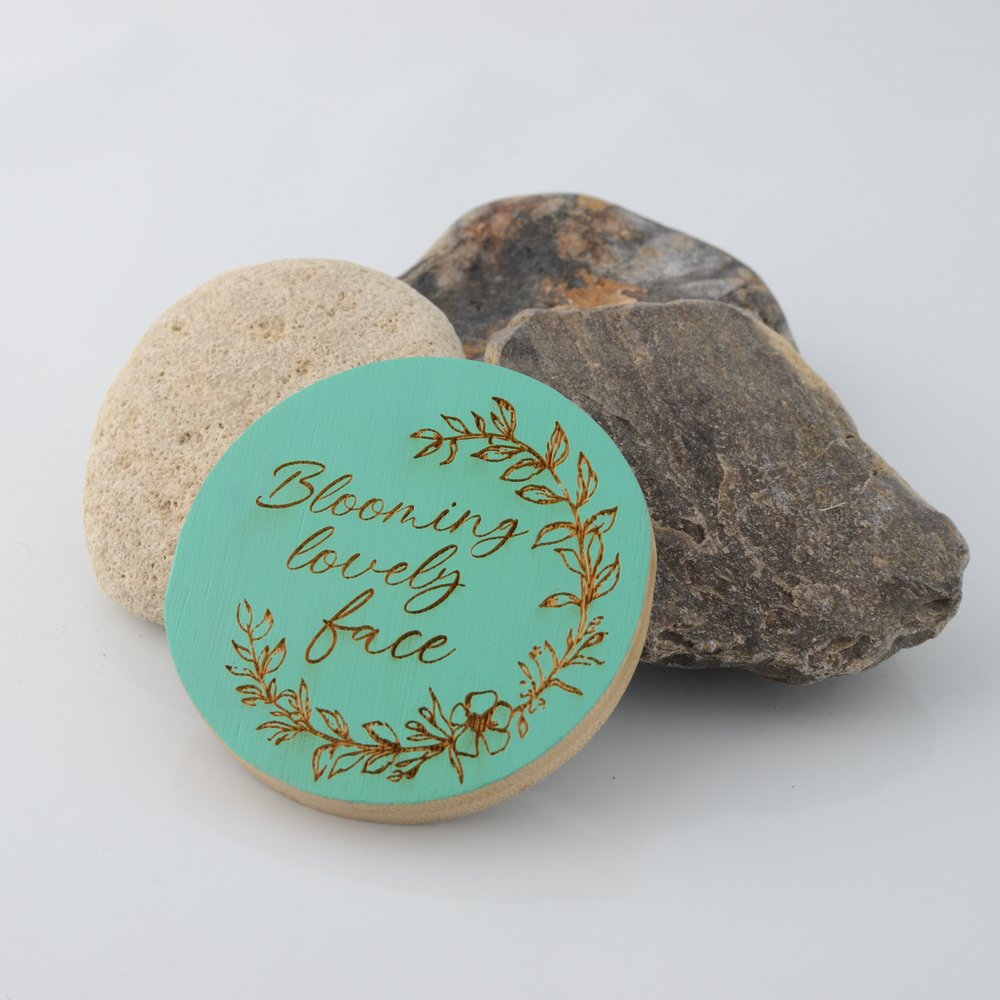 Bamboo Pocket Mirror - Blooming lovley face